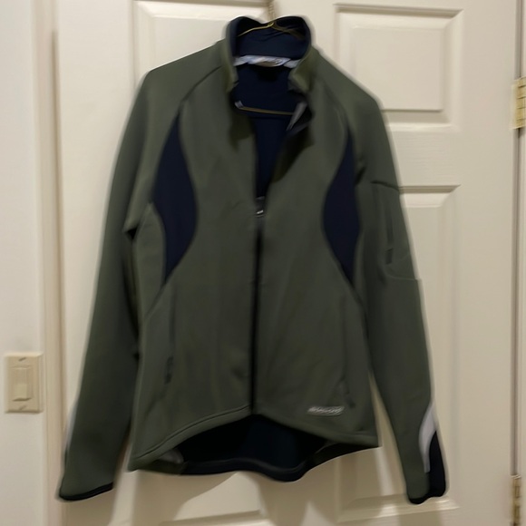 Sugoi green and black jacket (sz lg) - Picture 1 of 12